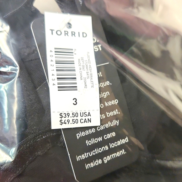 ❤️NWT VINTAGE TORRID BRA - BATS PRINT UNLINED FLOCKED MESH BRALETTE HALLOWEEN - Picture 7 of 15